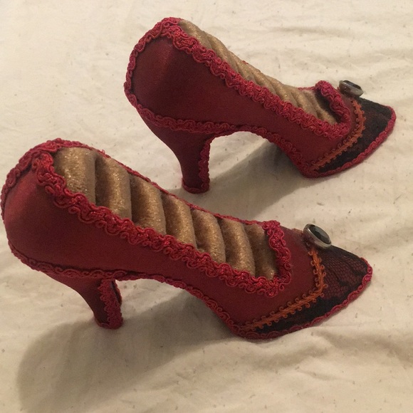 Shoe Ring Holders - Picture 4 of 4